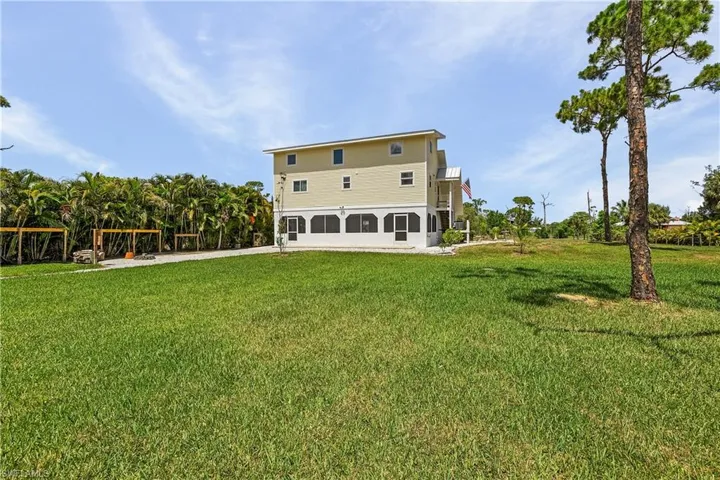 8626 Redwood Dr, St. James City, Florida 33956