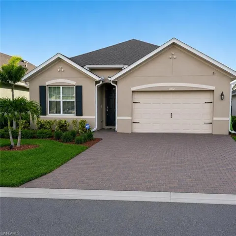 20352 Camino Torcido Loop, North Fort Myers, Florida 33917