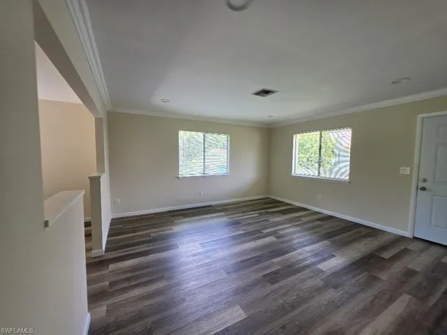 2455 Thomasson Dr B, Naples, Florida 34112