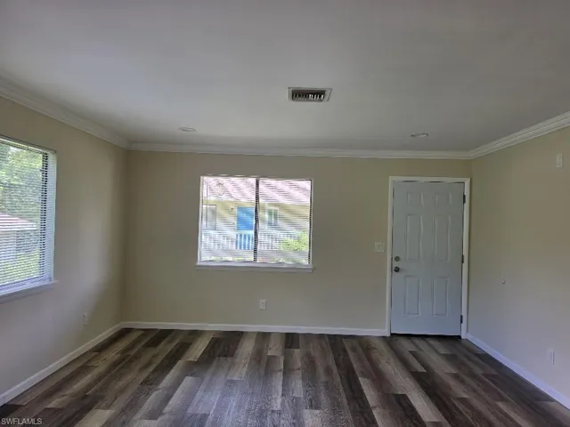 2455 Thomasson Dr B, Naples, Florida 34112
