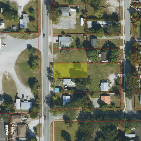 N 9th St, Immokalee, Florida 34142