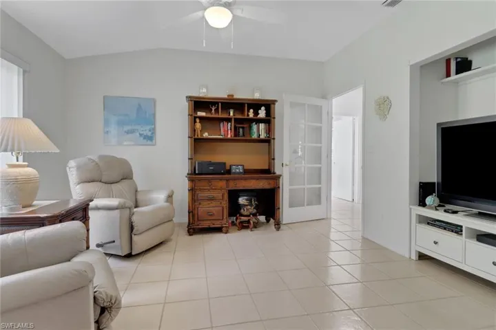 3rd Bedroom/Den