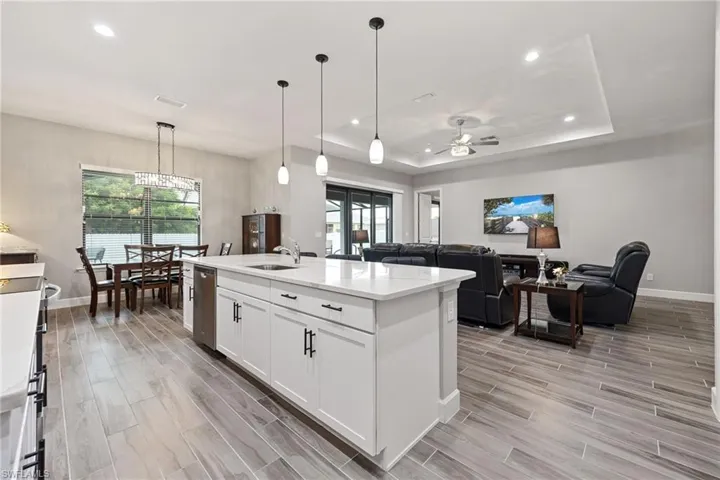 1110 Ne 7th Pl, Cape Coral, Florida 33909