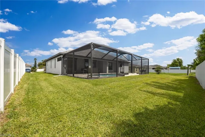 1110 Ne 7th Pl, Cape Coral, Florida 33909