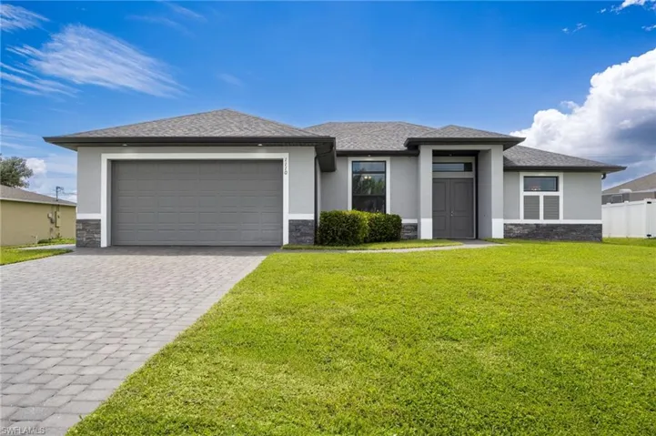 1110 Ne 7th Pl, Cape Coral, Florida 33909
