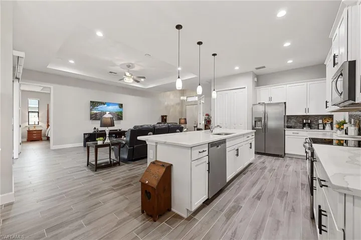 1110 Ne 7th Pl, Cape Coral, Florida 33909