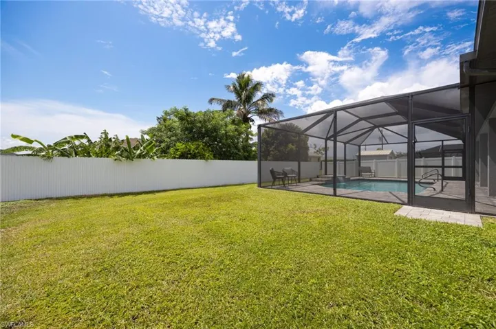 1110 Ne 7th Pl, Cape Coral, Florida 33909