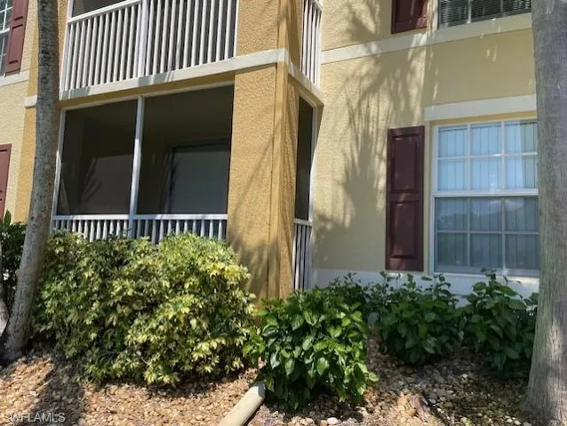 4127  Residence  DR, Fort Myers, FL 33901
