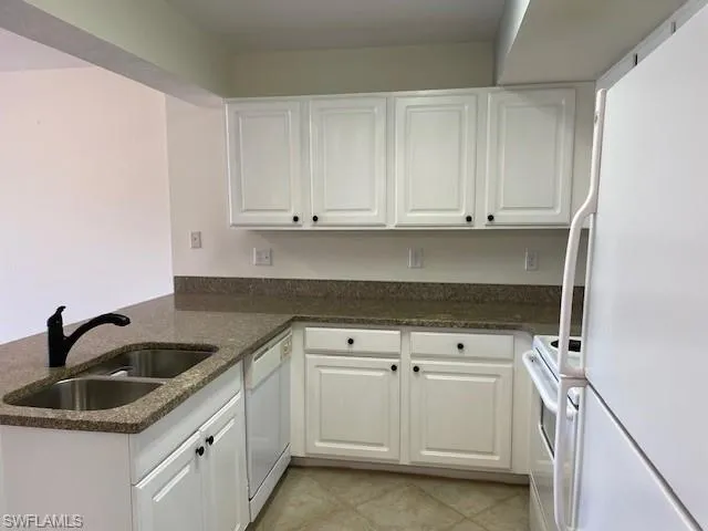 4127  Residence  DR, Fort Myers, FL 33901