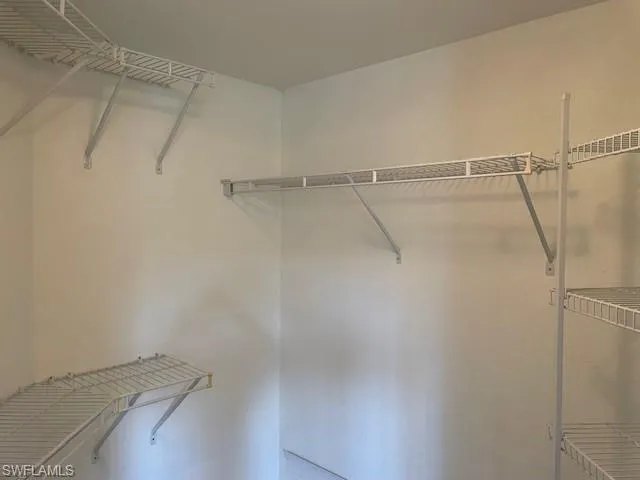 4127  Residence  DR, Fort Myers, FL 33901