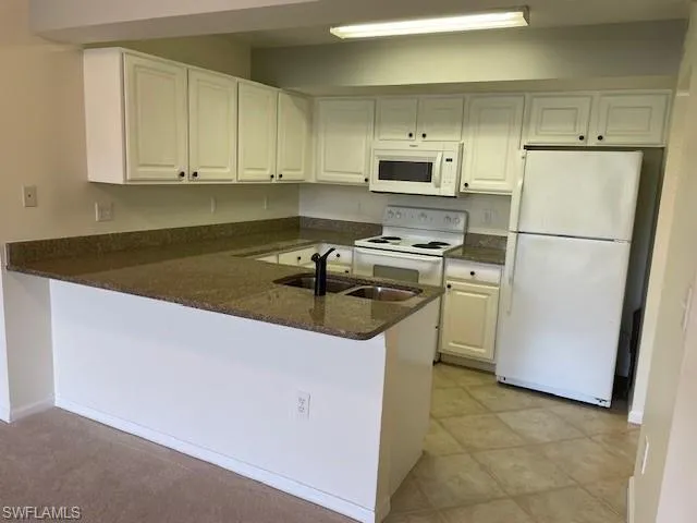4127  Residence  DR, Fort Myers, FL 33901