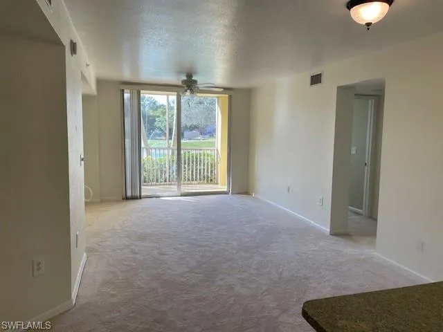 4127  Residence  DR, Fort Myers, FL 33901