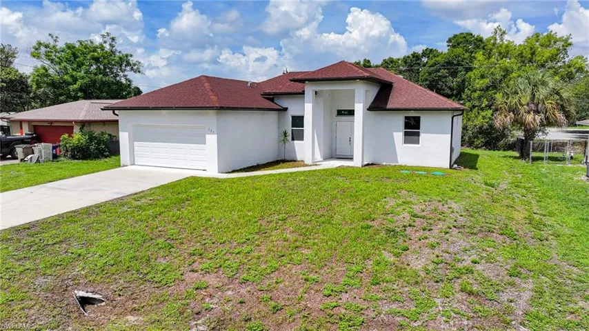 127 Connecticut Rd, Lehigh Acres, Florida 33936