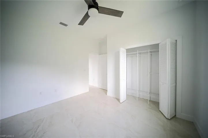 127 Connecticut Rd, Lehigh Acres, Florida 33936