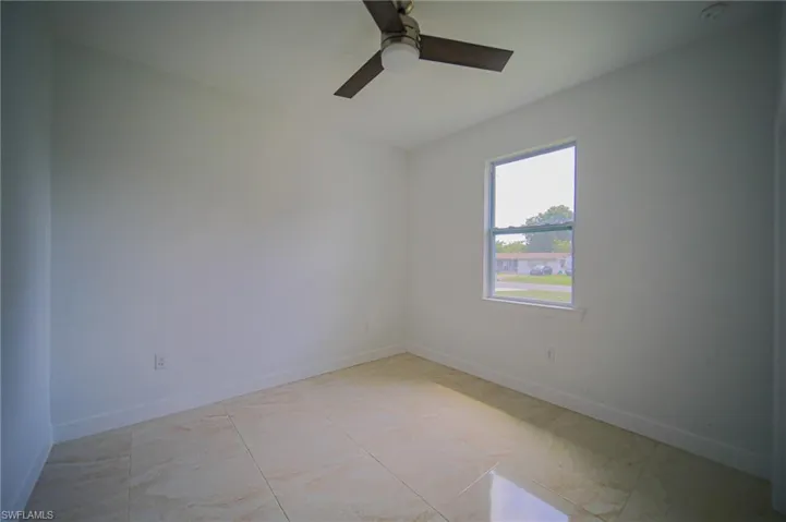 127 Connecticut Rd, Lehigh Acres, Florida 33936