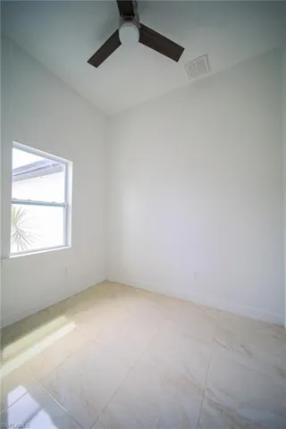 127 Connecticut Rd, Lehigh Acres, Florida 33936