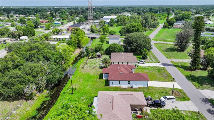 127 Connecticut Rd, Lehigh Acres, Florida 33936
