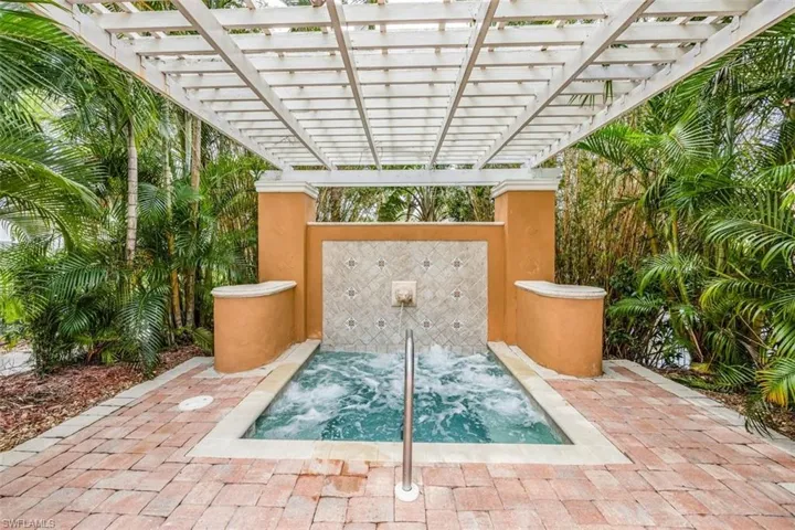 1185 Wildwood Lakes Blvd # 103, Naples Fl 34104