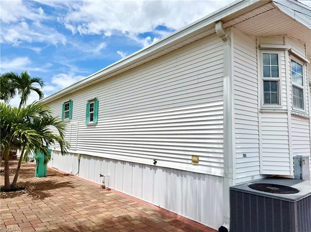 332  Imperial Wilder  BLVD, Naples, FL 34114