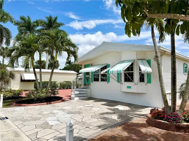 332  Imperial Wilder  BLVD, Naples, FL 34114