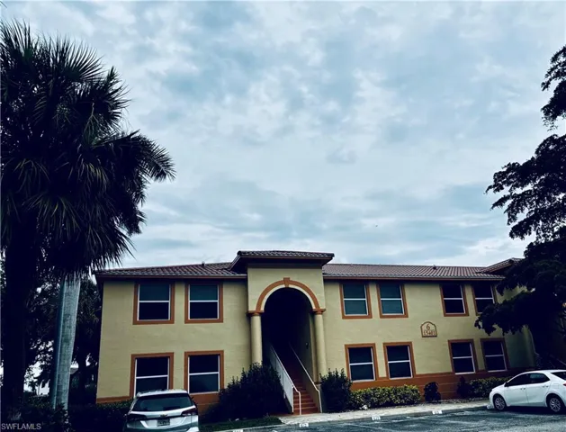 15401 Bellamar Cir 621, Fort Myers, Florida 33908