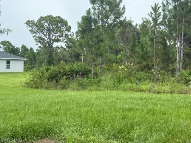 2906 37th St W, Lehigh Acres, Florida 33971