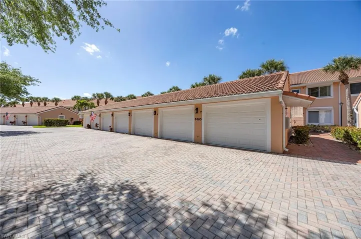 Detached extra long single car garages