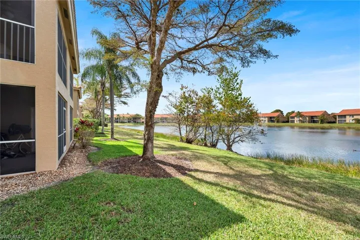 2469 Millcreek Ln 204, Naples, Florida 34119