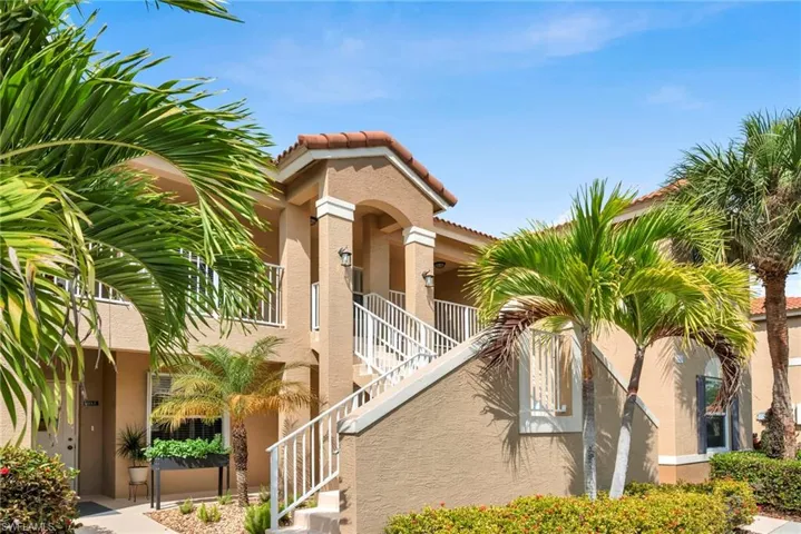2469 Millcreek Ln 204, Naples, Florida 34119