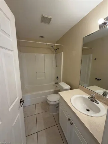 409 Candlewick Cir E, Lehigh Acres, Florida 33936