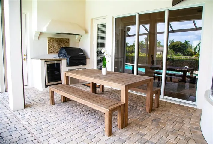 15200 Blackhawk Dr, Fort Myers, Florida 33912