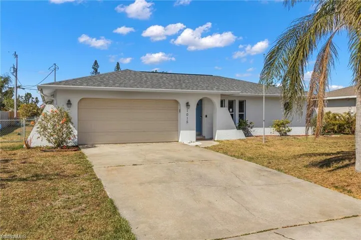 1015 Se 25th Ln, Cape Coral, Florida 33904