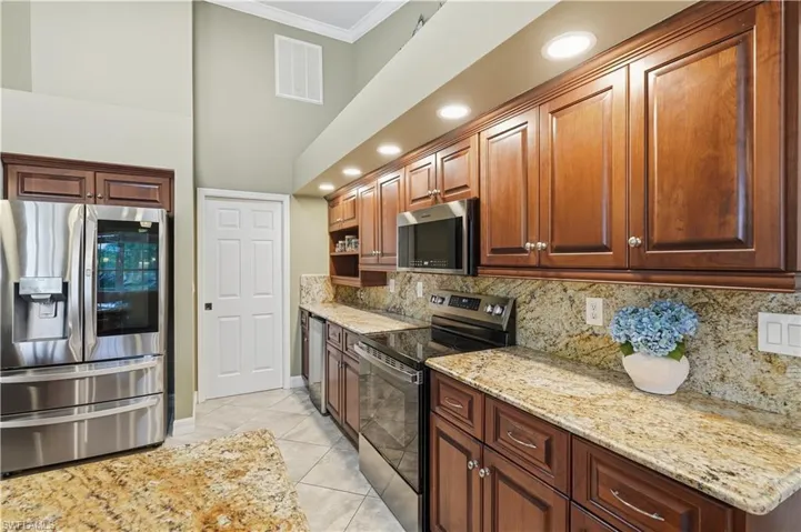 14860 Laguna Dr, Fort Myers, Florida 33908