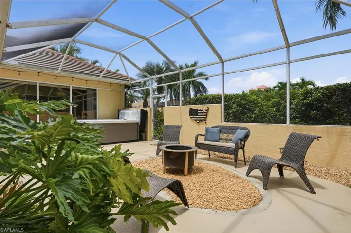 14860 Laguna Dr, Fort Myers, Florida 33908