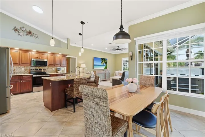 14860 Laguna Dr, Fort Myers, Florida 33908