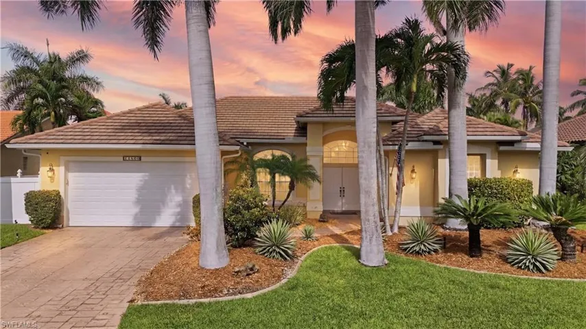 14860 Laguna Dr, Fort Myers, Florida 33908