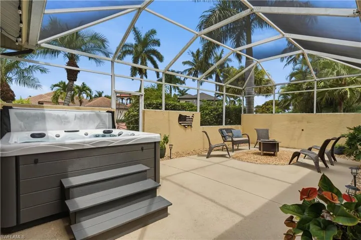 14860 Laguna Dr, Fort Myers, Florida 33908