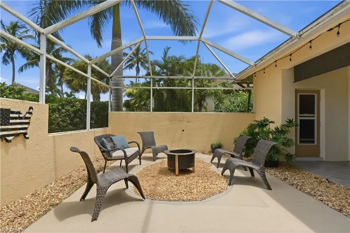 14860 Laguna Dr, Fort Myers, Florida 33908