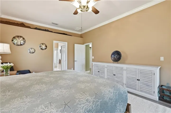 14860 Laguna Dr, Fort Myers, Florida 33908