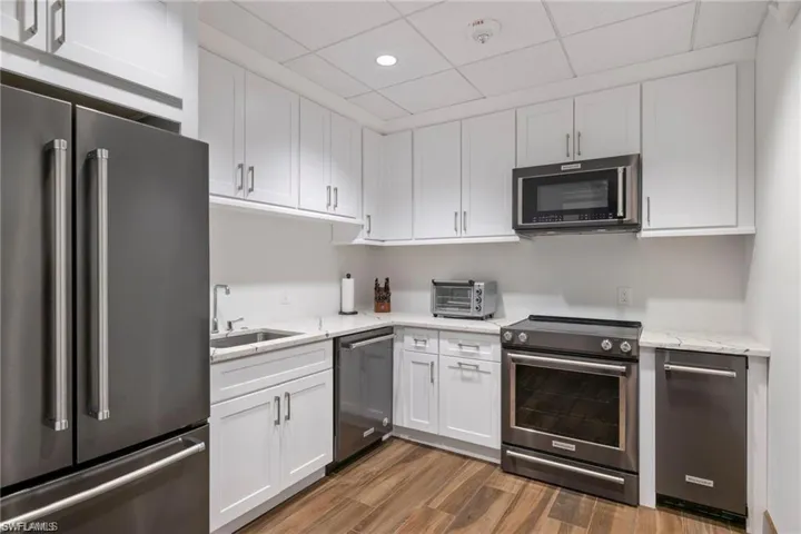 Community Social Room Kitchen