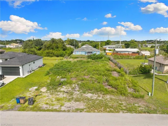 52 Joan Ave S, Lehigh Acres, Florida 33976