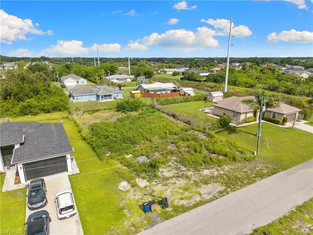 52 Joan Ave S, Lehigh Acres, Florida 33976