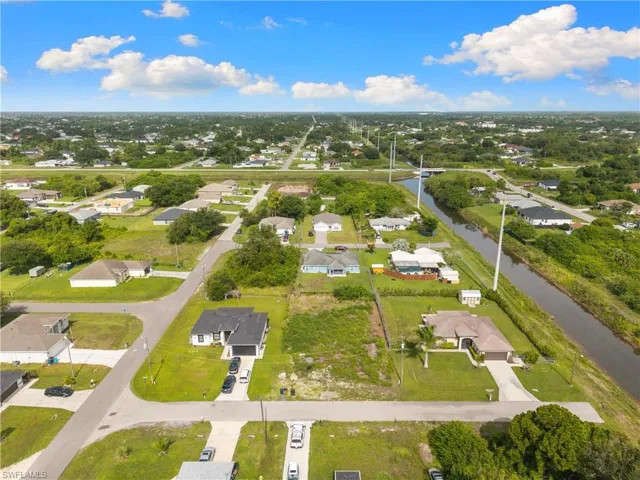 52 Joan Ave S, Lehigh Acres, Florida 33976