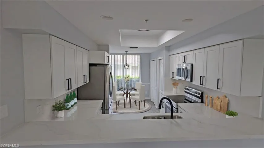 8091 Queen Palm Ln # 315, Fort Myers Fl 33966