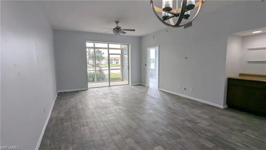 8091 Queen Palm Ln # 315, Fort Myers Fl 33966