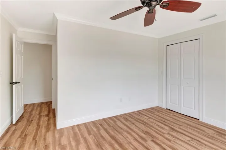 Guest Bedroom 2 upstairs