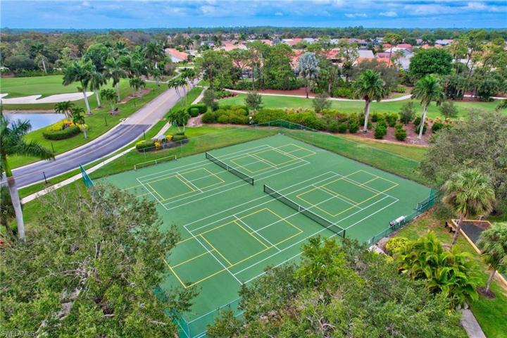 7340 Coventry CT # 805, NAPLES FL 34104