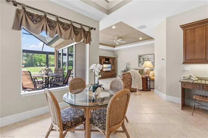 Breakfast nook