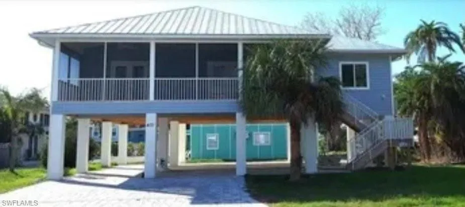 431 Lazy Way, Fort Myers Beach, Florida 33931