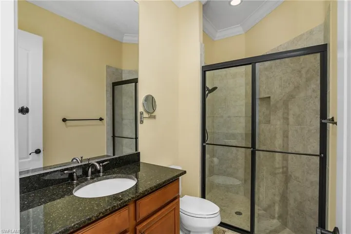 9413  Napoli  LN, Naples, FL 34113